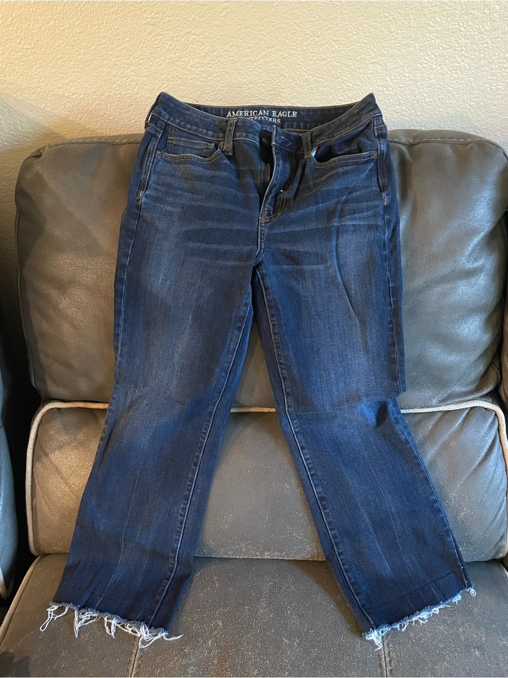 American Eagle Outfitters Dark Blue Cropped Straight Jeans